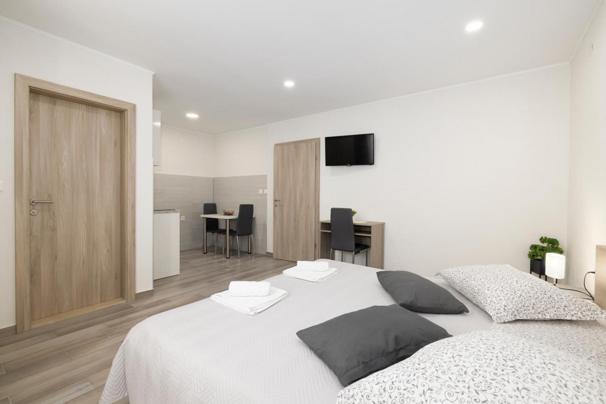 Apartmani Marta Tučepi Exterior foto