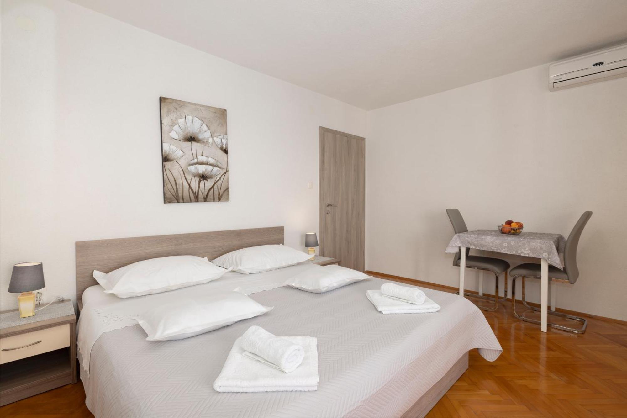 Apartmani Marta Tučepi Exterior foto