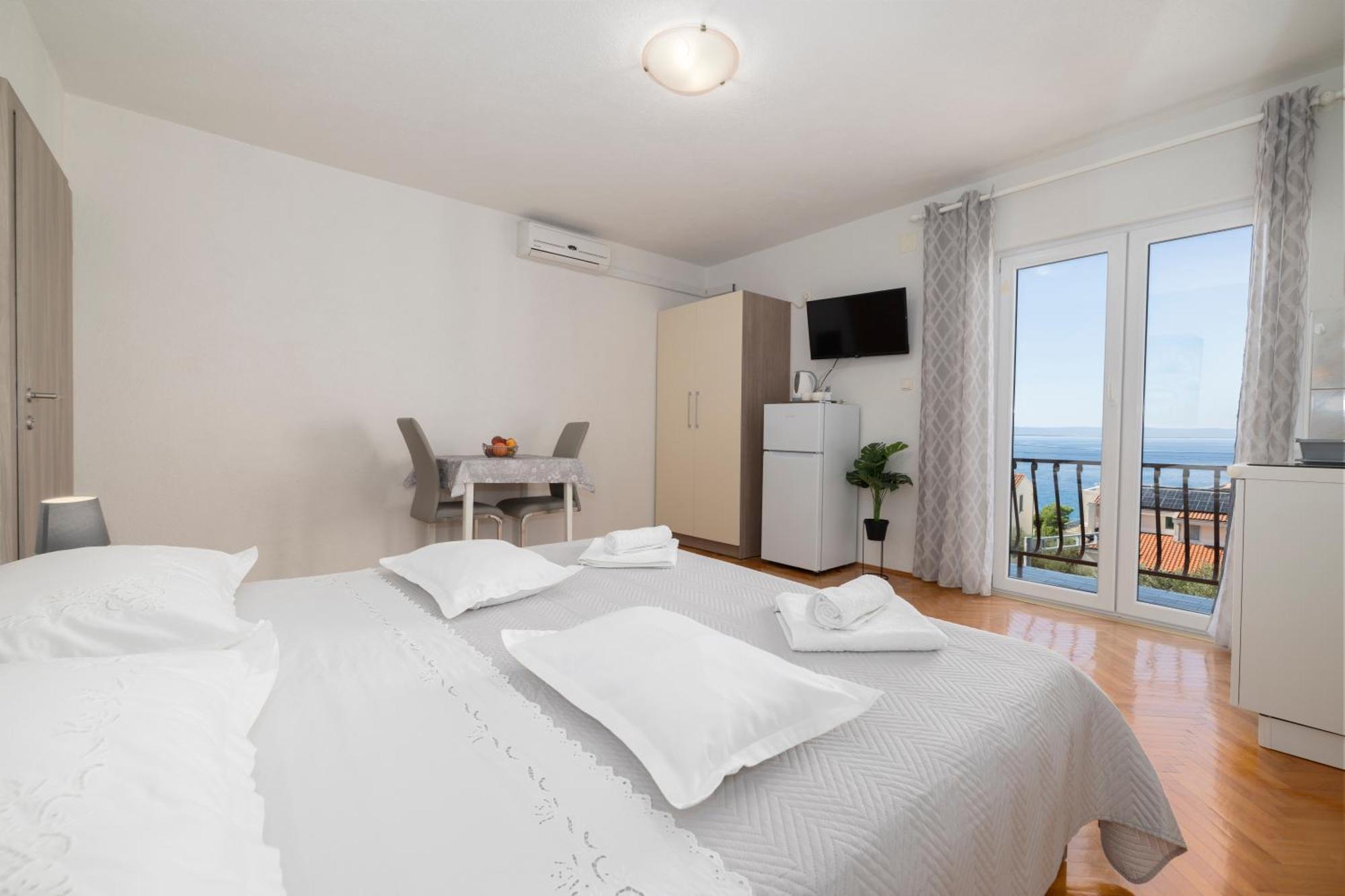 Apartmani Marta Tučepi Exterior foto